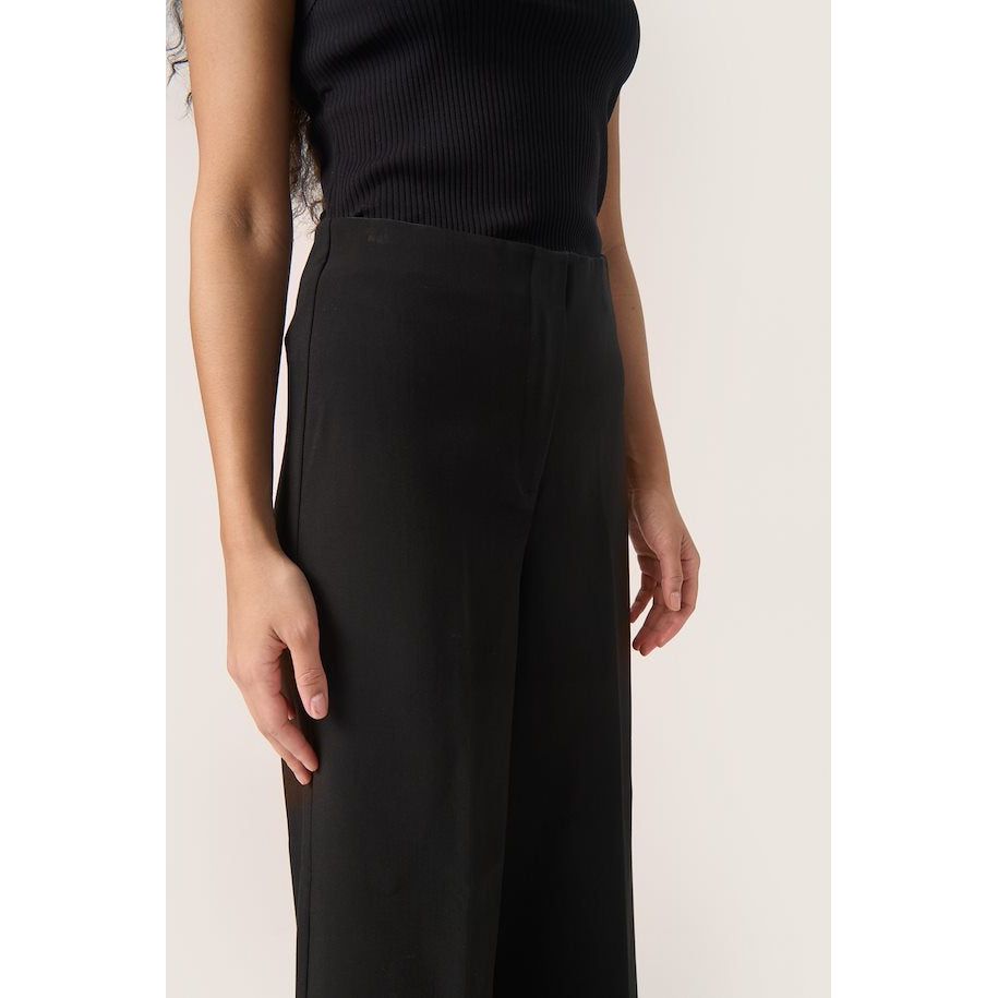 Soaked In Luxury Corinne Wide Cropped Pants Black