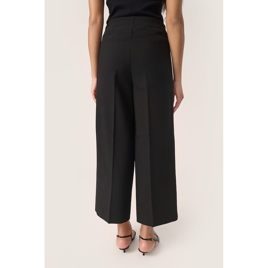 Soaked In Luxury Corinne Wide Cropped Pants Black