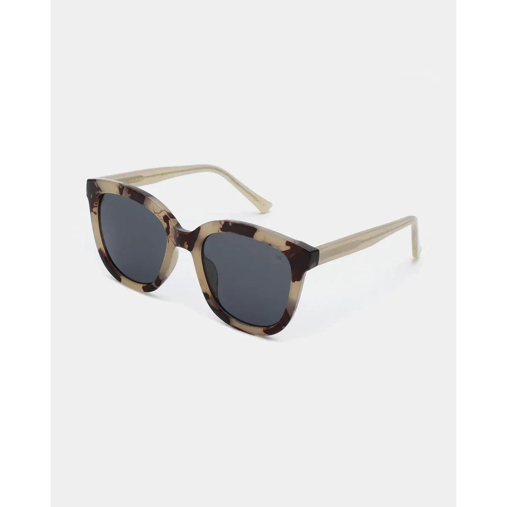 A. Kjaerbede Billy Sunglasses Hornet