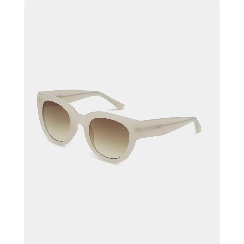 A. Kjaerbede Lilly Sunglasses Cream Bone