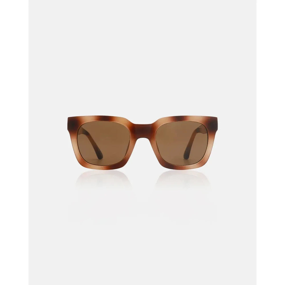 A. Kjaerbede Nancy Sunglasses Demi Brown