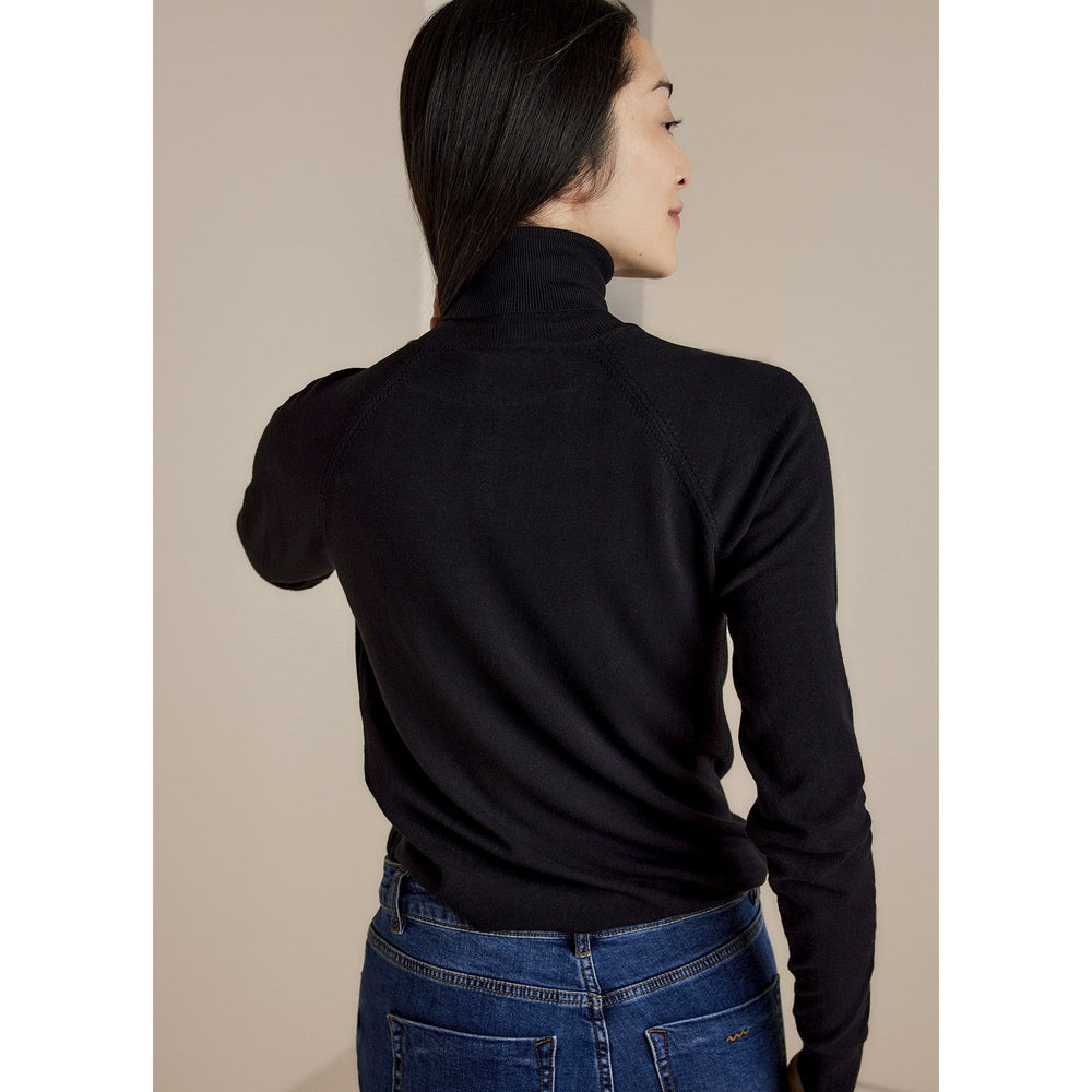 Summum Turtle Neck Knit Black