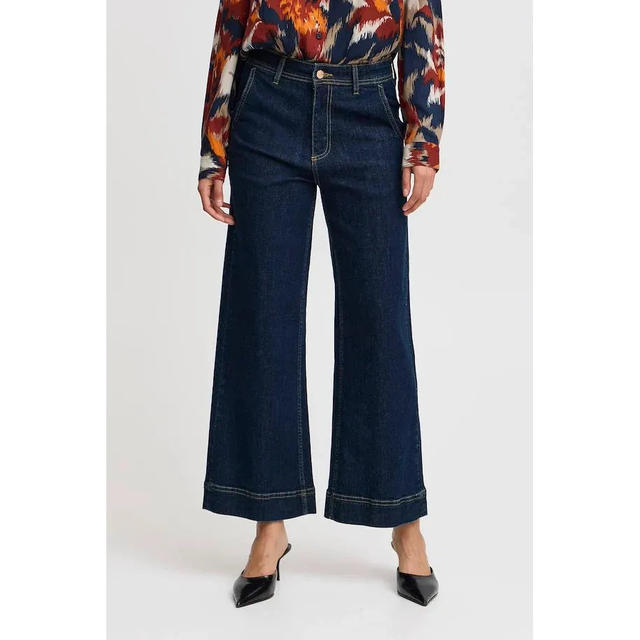 B. Young Cropped Wide Legged Trouser